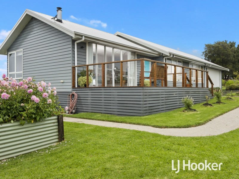19 Dalyston-Glen Forbes Road, Dalyston VIC 3992