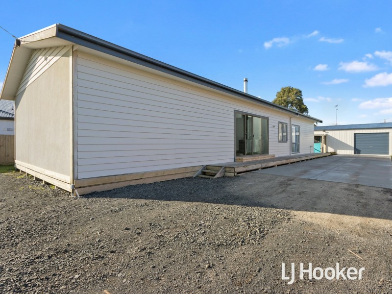 7 Tulloch Street, Dalyston VIC 3992