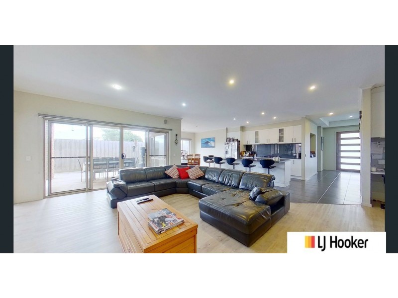 13 Marine Street, Cape Paterson VIC 3995