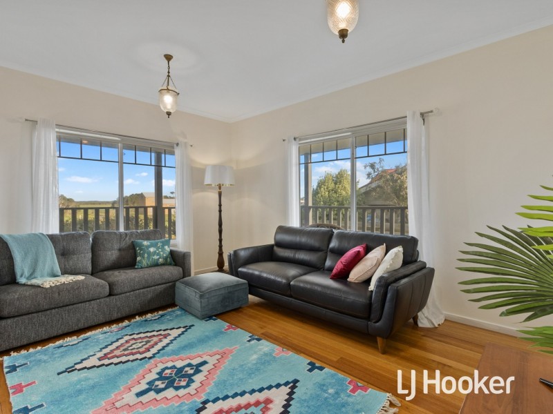 17 Mary St, Dalyston VIC 3992