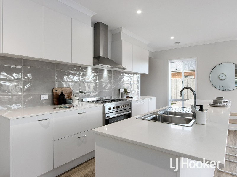 10 Domain Drive, Wonthaggi VIC 3995