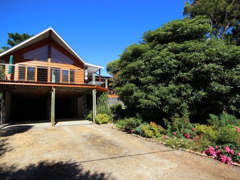 29 Seabreeze Parade, Cape Paterson VIC 3995