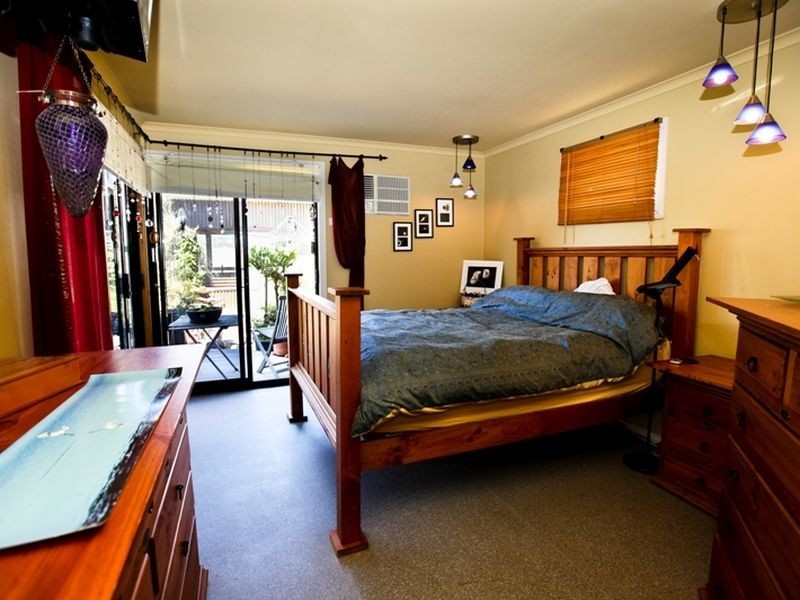 12 Champs Elysees Esplanade, Coronet Bay VIC 3984