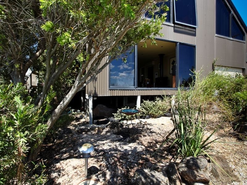 12 Champs Elysees Esplanade, Coronet Bay VIC 3984