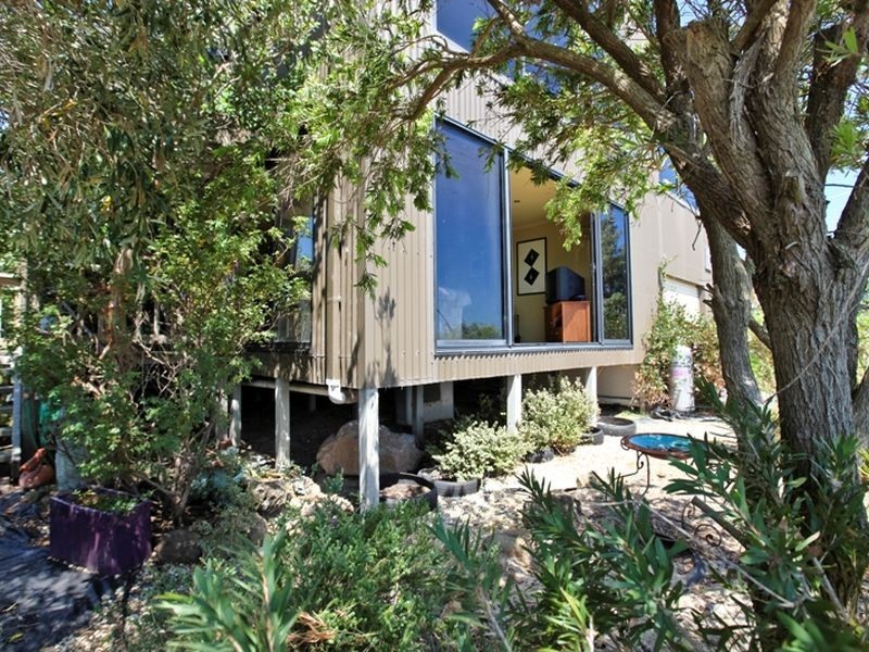 12 Champs Elysees Esplanade, Coronet Bay VIC 3984