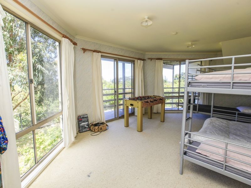 6 Ozone Court, Cape Paterson VIC 3995