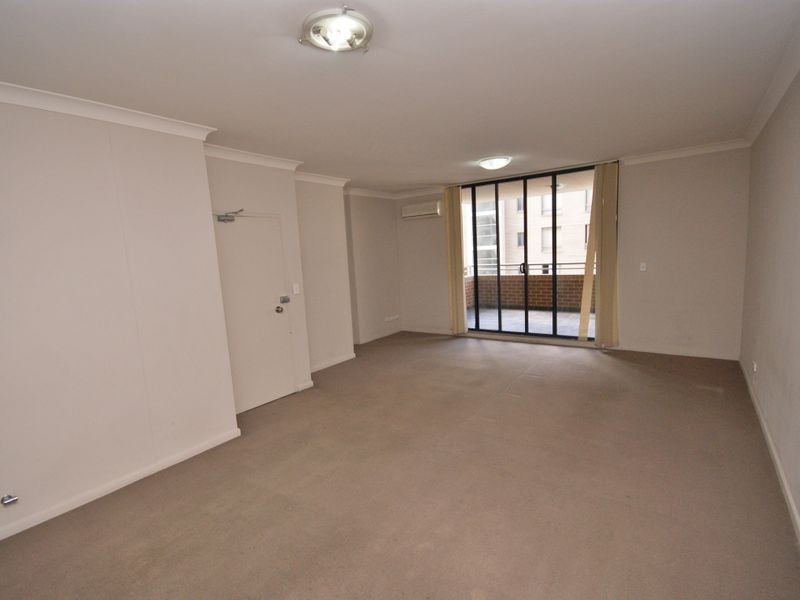 2204/57 Queen St, Auburn NSW 2144