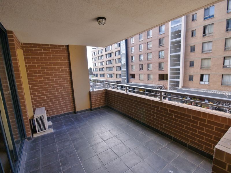 2204/57 Queen St, Auburn NSW 2144