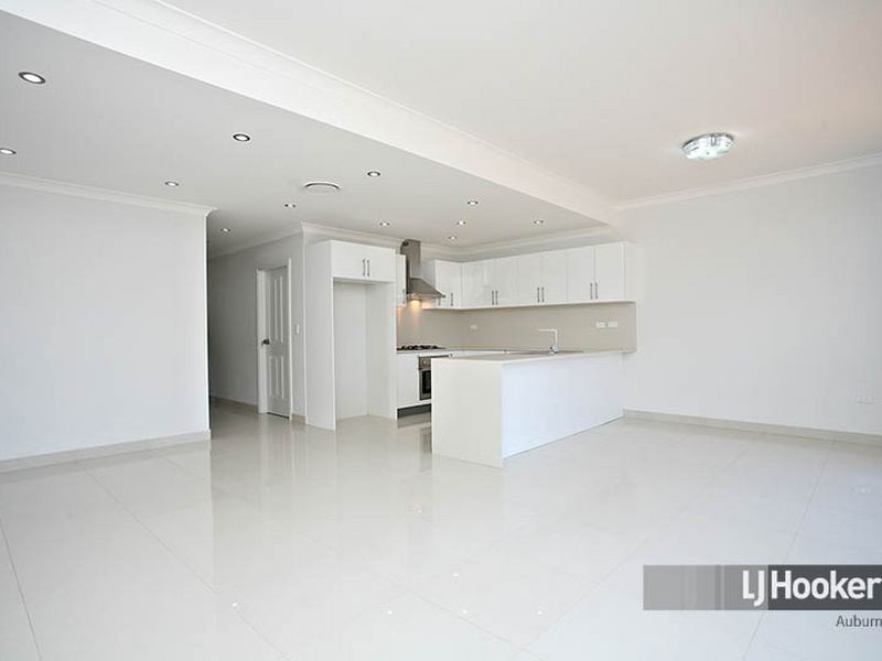 2/63 Market St, Condell Park NSW 2200