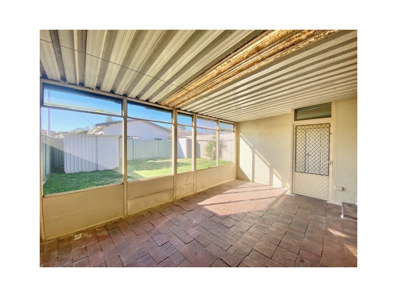 15 Queen St, Revesby NSW 2212