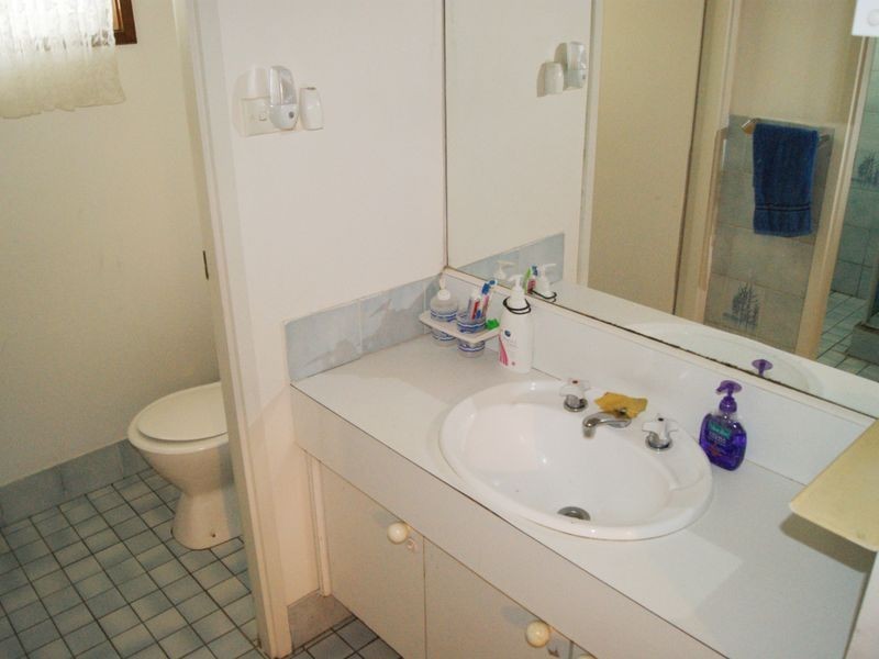 Macquarie Fields NSW 2564