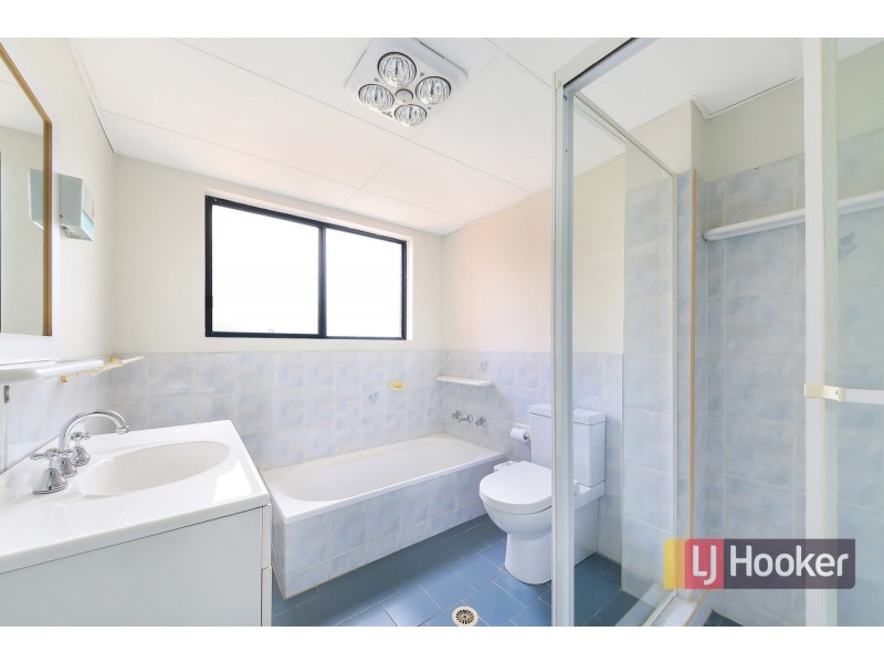 8/1 Civic Road, Auburn NSW 2144