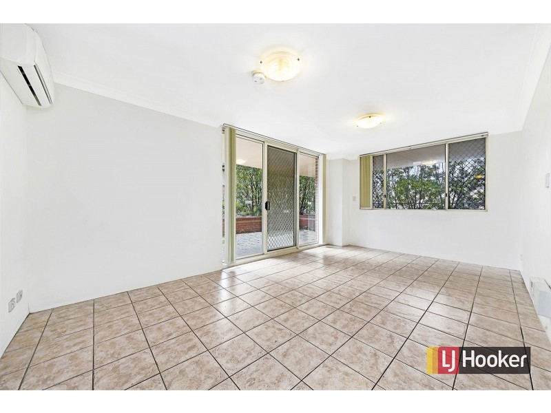 2/2 Macquarie Rd, Auburn NSW 2144