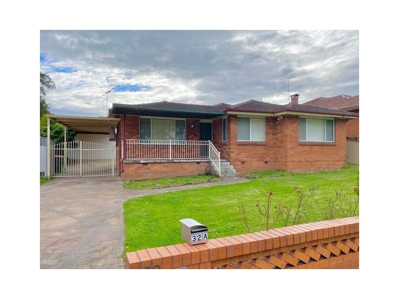 32 Bourke St, Smithfield NSW 2164