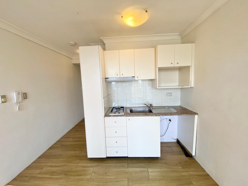 12/2 Macquarie Rd, Auburn NSW 2144