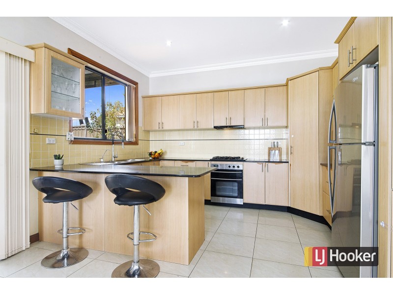 4 Cornwall Rd, Auburn NSW 2144