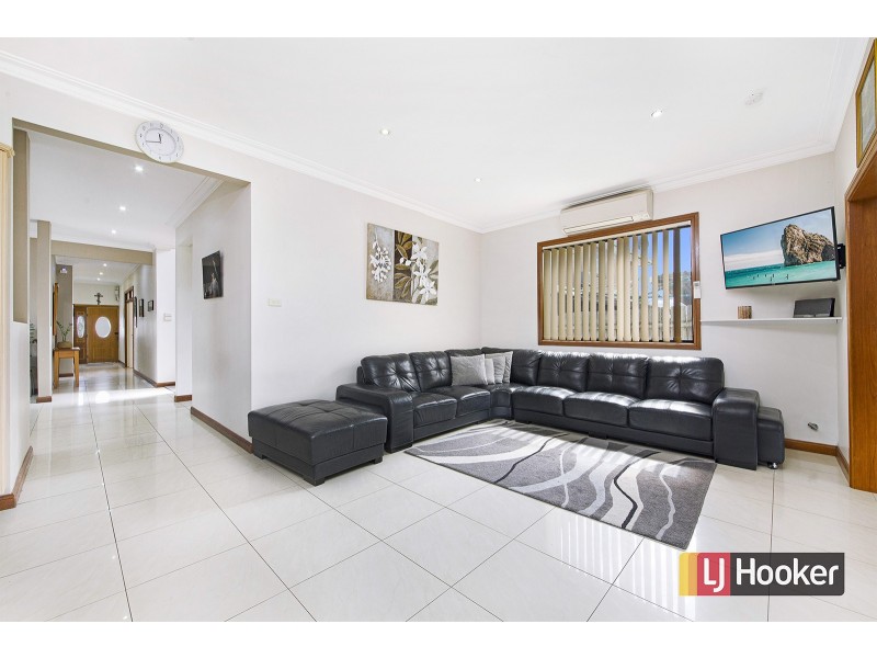 4 Cornwall Rd, Auburn NSW 2144