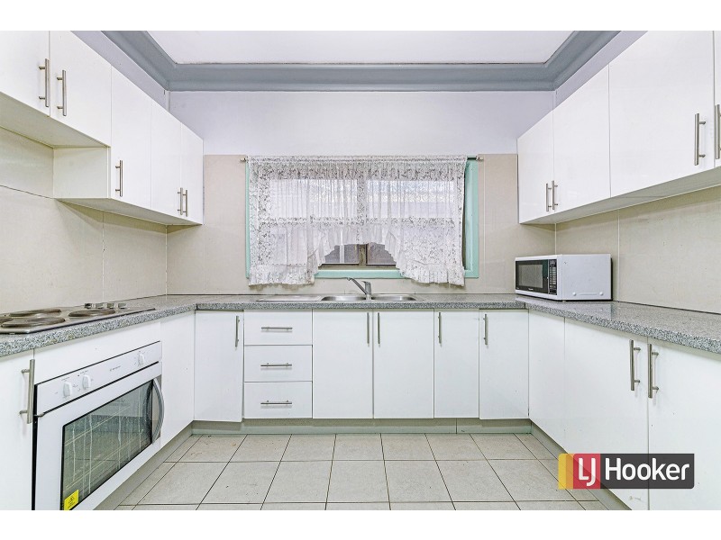 10 Richmond Ave, Auburn NSW 2144