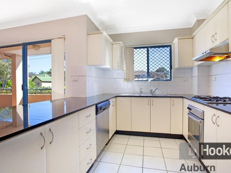 2/32-34 Station Road, Auburn NSW 2144