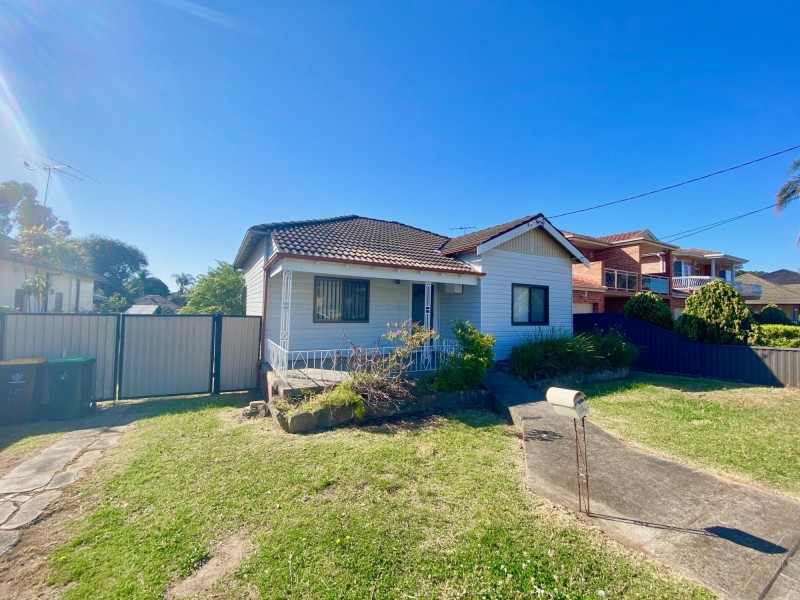 15 Egan St, Bankstown NSW 2200