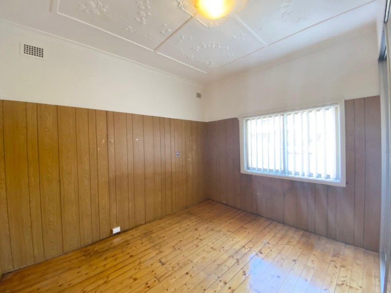 15 Egan St, Bankstown NSW 2200