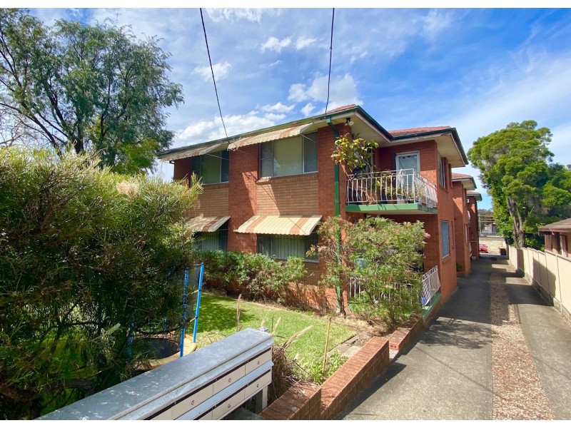 2/6 Wrights Ave, Berala NSW 2141