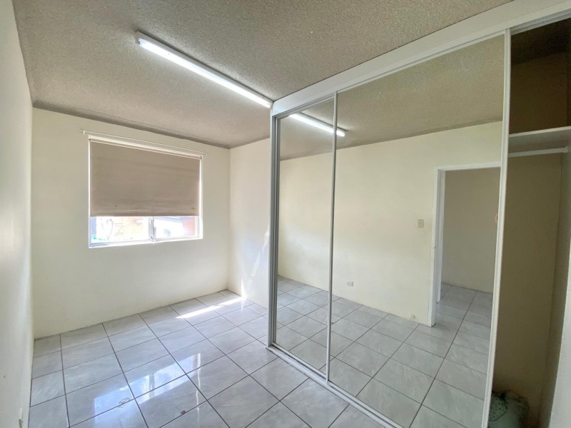 2/6 Wrights Ave, Berala NSW 2141