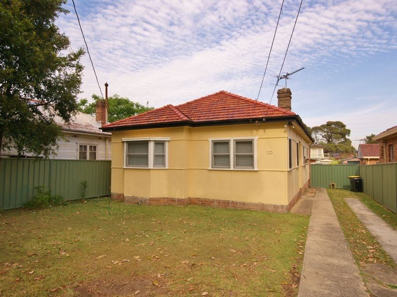 70 Nottinghill Rd, Lidcombe NSW 2141