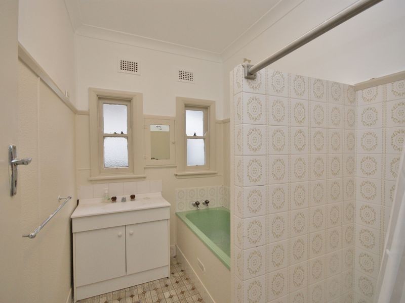 70 Nottinghill Rd, Lidcombe NSW 2141