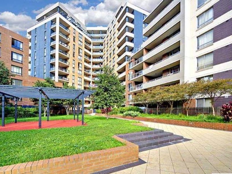 4323/57-59 Queen St, Auburn NSW 2144