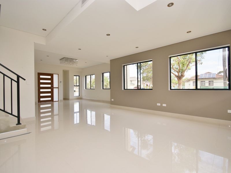 2 Willett St, Yagoona NSW 2199