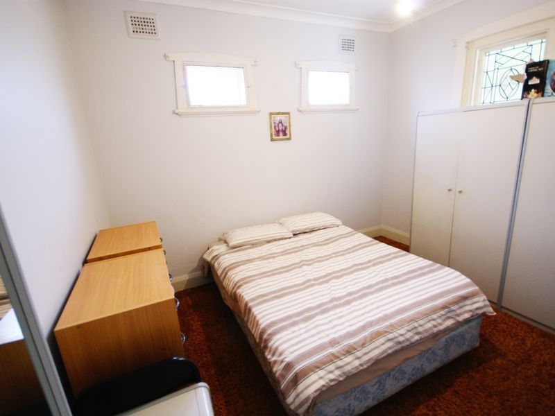 60 Cambridge St, Berala NSW 2141