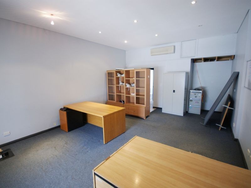60 Cambridge St, Berala NSW 2141