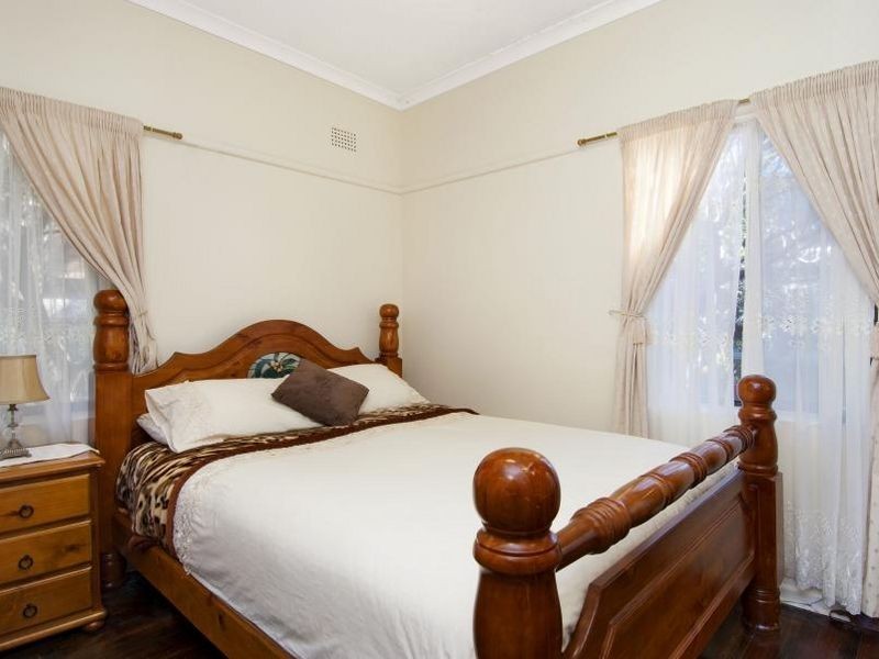 26 Kylie Pde, Punchbowl NSW 2196