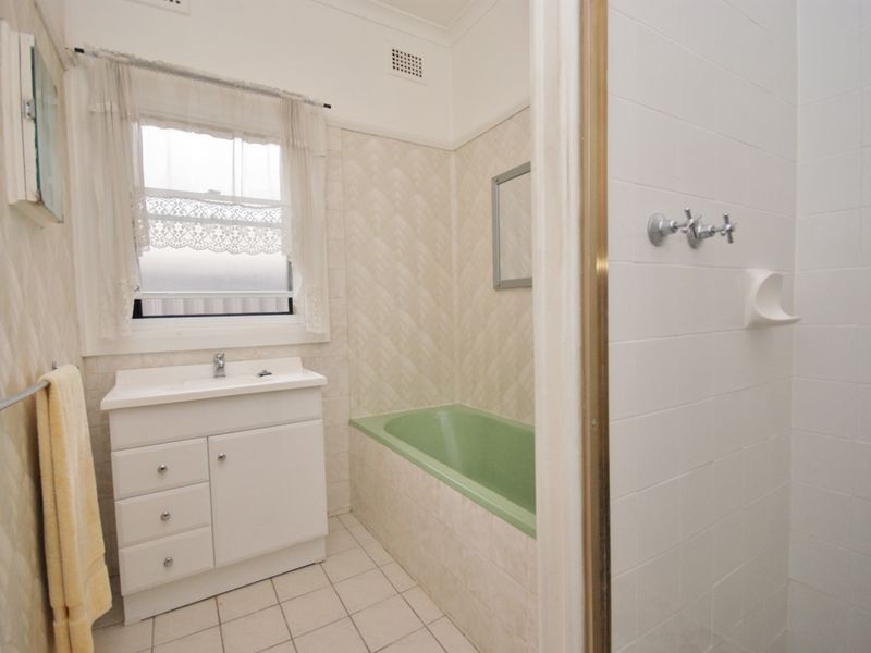 71 Second Ave, Berala NSW 2141