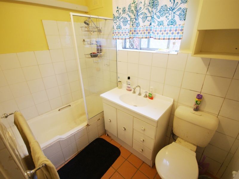 2/122 Harrow Rd, Auburn NSW 2144