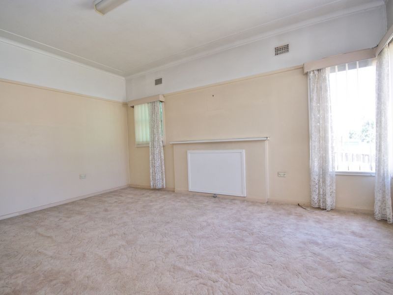 Fairfield East NSW 2165