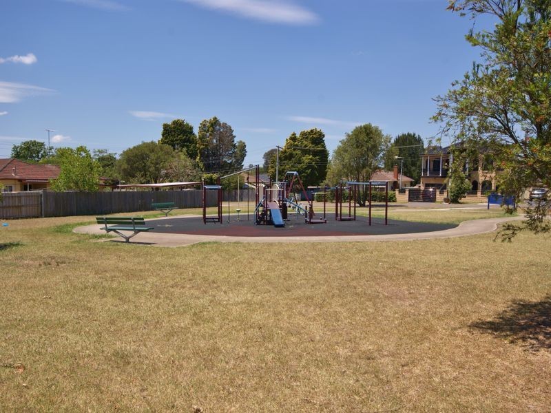 Fairfield East NSW 2165