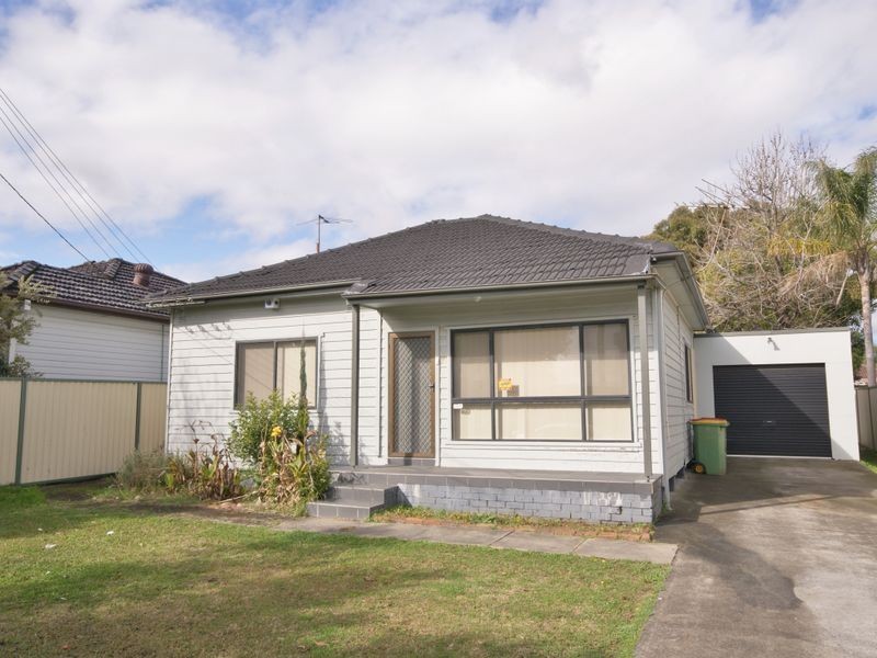 39 Railway St, Guildford NSW 2161