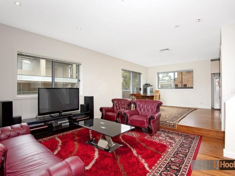 20a Victoria St, Revesby NSW 2212