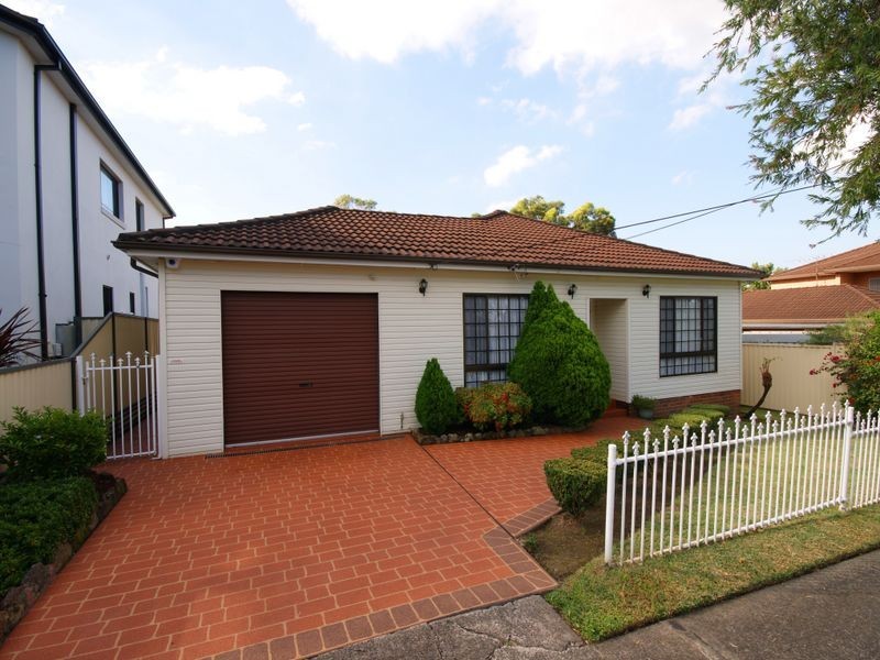 15 Mount Auburn Rd, Berala NSW 2141