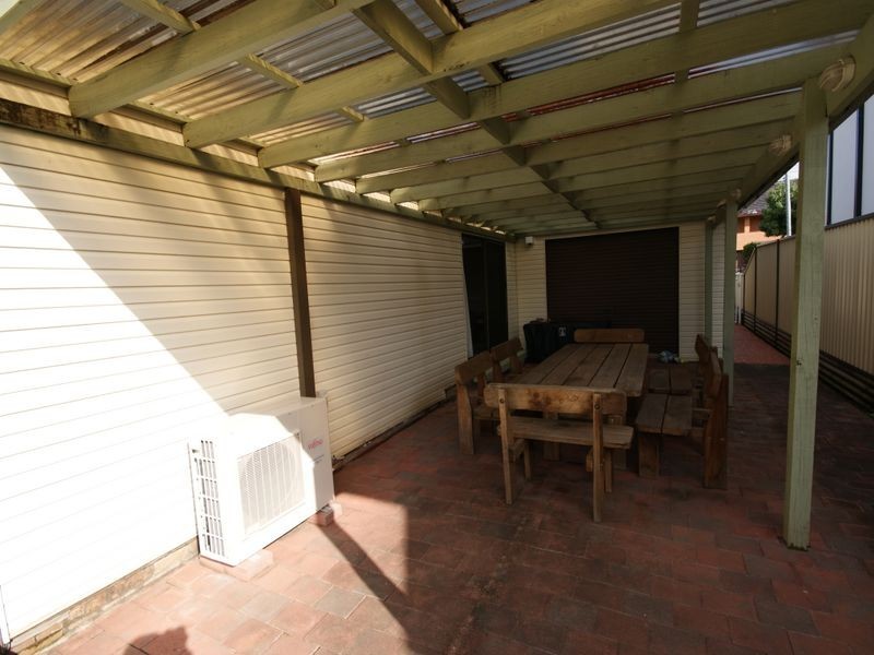 15 Mount Auburn Rd, Berala NSW 2141