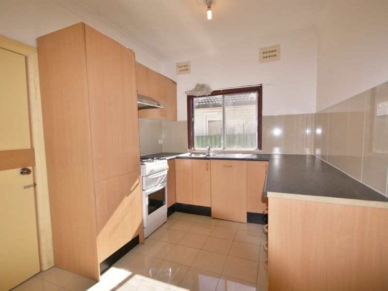 13 Matthew Rd, Lidcombe NSW 2141
