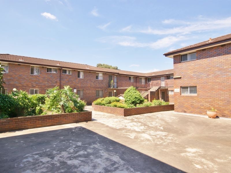 7/27-31 The Crescent, Berala NSW 2141