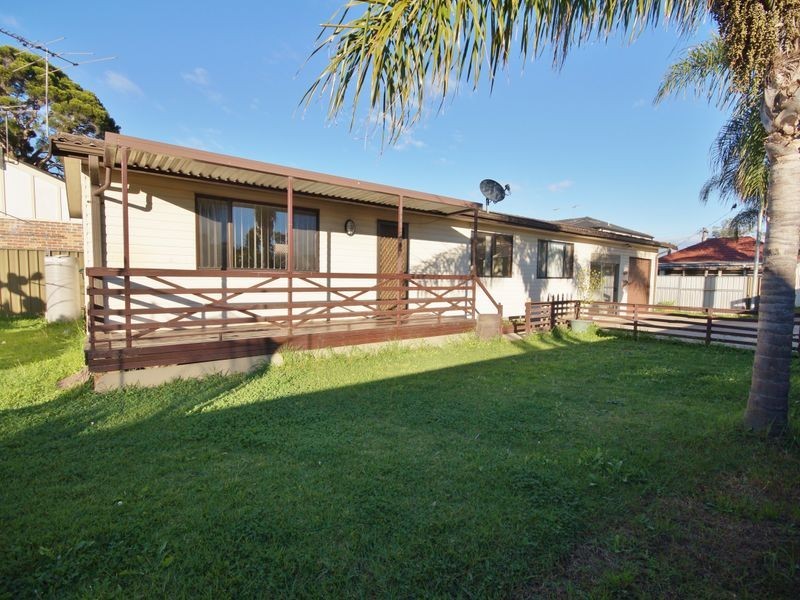 15a Queen St, Revesby NSW 2212