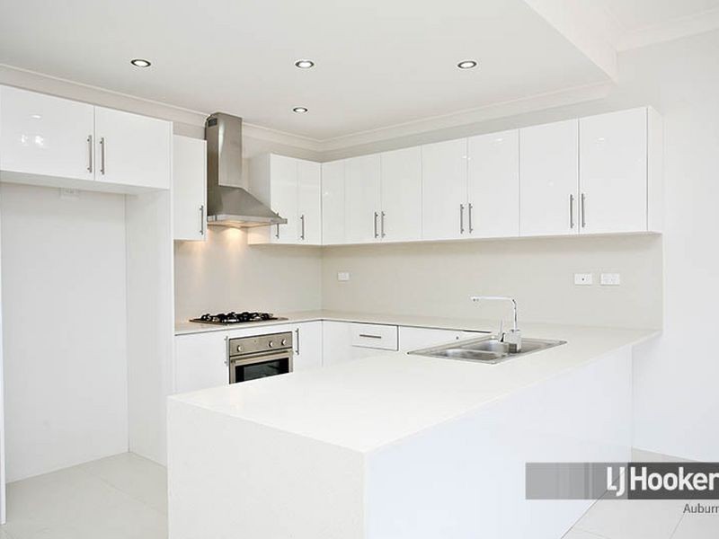 2/63 Market St, Condell Park NSW 2200