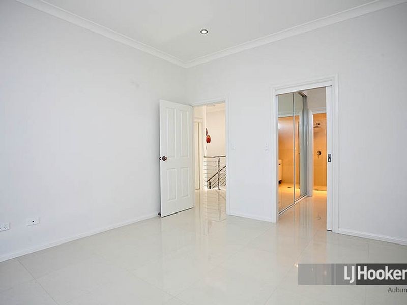 2/63 Market St, Condell Park NSW 2200