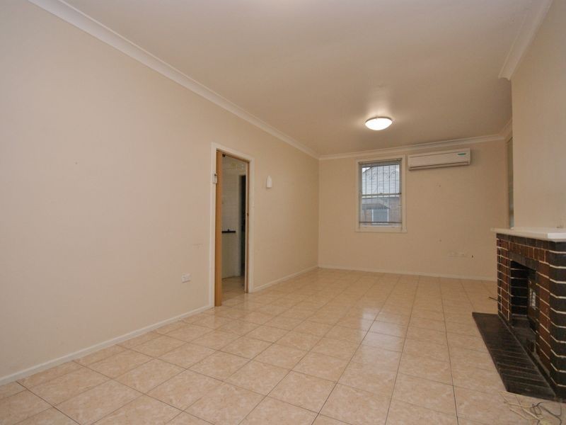 10 Whiting Street, Regents Park NSW 2143