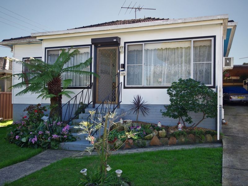 49 Robertson St, Guildford West NSW 2161