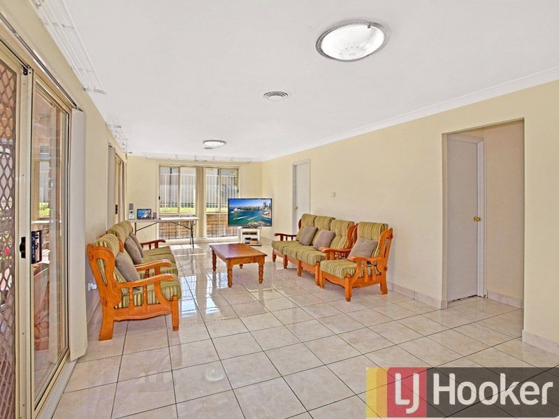 9 Carnation Avenue, Guildford NSW 2161